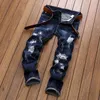 Jeans da uomo in denim lavato con vestibilità dritta strappata strappata strappata taglie forti 40 42 Uomo Blu Casual 210716