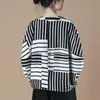 夏の芸術スタイルの女性のバットウィングスリーブ緩いカジュアルTシャツ綿のリネンストライプのVネックティーシャツフェムミトップスプラスサイズM90 210512