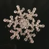 Pins, broscher Yada Rhinestone Christmas Snowflakes PinsBrooches för kvinnors herrkläder Scarf Spänne Krage Smycken Pins BH200059