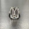 Lyx 100% 925 Sterling Silver skapad Emerald cut 4ct diamantbröllop Engagemang Cocktail Kvinnor Ringar Fina smycken grossist X0715