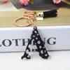 Cute Black Tassel Breloki 26 Initial Letter Angielski Alfabet Keyring Żywica Key Chains Pierścienie Kobiety Torebka Charms