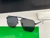 occhiali da sole da uomo 1012 di alta qualità per donna uomo occhiali da sole stile moda protegge gli occhi lente UV400 con custodia240y