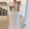 Elegante Chic Abbigliamento coreano Scollo a V Increspature in pizzo Slim Vita alta Sexy Patchwork Volare Abito manica Donna Estate Casual Vestido 210610