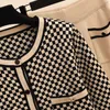 Herbst Anzug Outfits für Frauen 2 Stück Set Oansatz Plaid Strickjacke Breite Bein Hosen Mode Gestrickte Zwei Ropa Mujer 210930