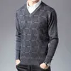 メンズプルオーバーVネックスリムフィットジャンパーニット厚い暖かい秋の韓国風のカジュアルな服の男性210813のためのファッションブランドのセーター