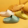 Men and Women Slippers Summer Thicken Solid Color Home Indoor Shoes Eva Non-slip Beach Slides Bathroom Shoes Shower Slippers Y0427