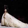 2021 Дешевые румяные золотые цветочные девушки платья с длинными рукавами для свадеб кружев