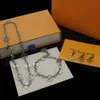 Europe America Fashion Jewelry Sets Lady Womens Gold Silver-color Metal Hollow Out V Initials Flower Crazy in Lock Choker Necklace2856