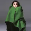 150*135cm Pashmina châle pour femmes automne hiver haute qualité vert lettre épaisse chaude écharpe rue Poncho femme 220107