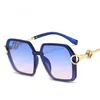نظارة شمسية 2022 نساء للجنسين للأزياء السيدات مربعة الظلال Goggle عتيقة مصممة العلامة التجارية نظارات شمس كبيرة الحجم UV400