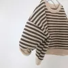 Baby sweatshirt lente en herfst plus fluwelen trui mannen vrouwen eenvoudige neutrale peuter jongen kleding 210528