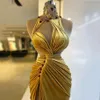 Wspaniała arabska Syrenka Prom Dresses Wysokiej szyi Aksamitna Wysoka Udokowa Suknia Wieczorowa Z Kryształ Sexy Cutaway Strony Kobiety Party Suknie