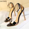 2021 enkel gesp stiletto dames sandalen zomer schoenen open teen hoge hakken sexy feest kantoor lederen sandalen vrouw big size 40 y0721