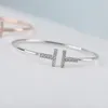 S925 Sterling Silver Double T Open Armband Star Samma mode mångsidiga temperament Handsmycken SL-0099257V