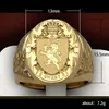 Cao Shi Popular Crown Lion Shield Badge Ring European och American Copper Plating Yellow Gold Royal Seal Mans Ring8805420