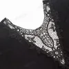 Nice-forever Summer Basic Black Lace Patchwork Casual T-shirts Vrouwen Losse Tees Tops BTYT039 210419