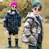 Kinder-Daunenjacke, ausländischer Stil, Winterkleidung, lockere, trendige, verdickte mittlere Mädchenjacke für Jungen