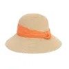 Skąpy brzegowe czapki moda Women039s Cap Summer Hat Słomka na plaży Dome Sun Paper Visor Luxry Ladies Caps z wstążką 6 kolorów6976276