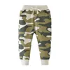 Hoppmätare Pojkar Flickor Camouflage Sweatpants Höst Vinter Barnkläder Mode Ankomst Kids Byxor Byxor 210529