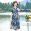 Luxe Cheongsam Etnische stijl Verbeterde Cheongsam-print M's Drs Big Size Show Dun temperament Brede vrouw Middellange rok278a