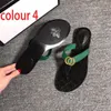 Klassiska Herrtofflor Sommar Gummibotten kvinna sko strand Slides brev Herr Platta sandaler designerskor Metallknapp Lazy lady Loafers Flip flops Stor storlek 35-42-45