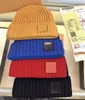 Moda Beanie Unisex Dzianiny Kapelusz Plaid Listy Casual Czaszki Czaszki Sportowe Czaszki Czapki Ladies Casual Outdoor wysokiej jakości