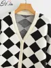 HSA Winter Fall European och American Summer Wind Women's Black and White Diamond Plaid Cardigan Stickad Sweater 9737 210716