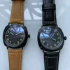 44mm Cassa nera Quadrante sterile Orologi da polso luminosi Crsytal Vetro Movimento automatico Orologi meccanici