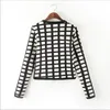 여자 재킷 여성 재킷 화이트와 블랙 격자 무늬 패턴 프린트 코트 짧은 단순한 스타일 가을 BL003