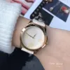 Modebrand horloges voor vrouwen Lady Girl vijfpuntige ster bijenstijl Lederen band Quartz Pols Watch G78297E