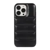 2021 Ny Soft PU Läder Shocksäker Mobiltelefon Väskor Pad Quilted Back Down Jackor Skydd Skyddande Lämplig för iPhone 13 11 12 Pro Max X XS XR 7 8 Plus Apple Series