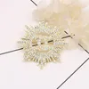 Small Sweet Wind Sunflowers Design Brooch Women Full Crystal Rhinestone C Letters Brooches Suit Pin Fashion Jewelry Clothing Decoration Accessories