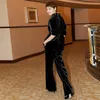 デザイナースタイルの有名人のズボンスーツセット女性のエレガントな黒いベルベットのブレザージャケット+ワイドレッグパンツセット210421