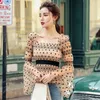 Été Femmes Rétro Polka Dot Crop Blouse Slash Cou Puff Long Flare Manches Chic Femme Sexy Stretch Slim Mesh Chemise Tops 210416