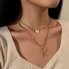 Vintage Rinestone Acryl Schmetterling und Buchstabe R Charm Halsband Halskette mehrschichtige Anhänger Set für Frauen Mädchen Schmuck Ketten