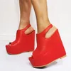 Zapatos de vestir Est Moda Peep Toe Plataforma alta Sandalias de mujer Calidad Rojo PU Cuero Tacones de cuña Señoras Fiesta de verano