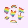 Émail Rainbow Series Lettre Pins Coeur Coloré Pont Amour Broches Pour Collier Vêtements Anti Lumière Bouton Badge Alliage Unisexe Bro268V