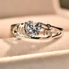 Cluster Ringe Romantische Herz Kristall Ring Silber Farbe Zirkon Mom Vintage Finger Für Frauen Edlen Schmuck Mutter Tages Geschenke O52625