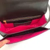 2021 Hasp Damenhandtasche Hohe Qualität Schwarz 25 cm Flip Geldbörse Umhängetaschen Echtes Leder Modetasche Plain Letter Handtaschen