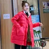 Hiver Ultra Light Down Jacket Femmes Lâche Blanc Canard Manteau Big Pocket Parkas Femelle Rouge Noir Neige Chaud Outwear 210423