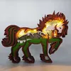 Cavallo di legno Artigianato Taglio laser Scultura Figurine Decorazioni per la casa Regalo Artigianato d'arte Foresta selvaggia Decorazione da tavola per animali Statue di cavalli Ornamenti per la decorazione della stanza