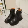 Style europejskie i amerykańskie nisko obcasowe buty Martin Boots Top Warstwa Materiał krowi z gumowa podeszwa przeciw poślizgowi 35-40