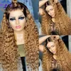 Długa Kinky Curly Brazylijska Koronka Przednia Peruka Dla Kobiet Czarny / Ombre Blondynka Kolor Syntetyczny Peruki Symulacja Human Włosy Odporne