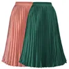 Jupes Kate Kasin Femmes Vintage Jupe plissée Glossy Taille haute Taille Élastique A-Line Flare Satin Swing Vêtements Casual Lady