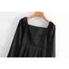 Elegante Vrouwen Zwart Satijn Jurken Mode Dames Vierkante Kraag Vestidos Streetwear Vrouwelijke Chic Slit Side Dress 210527