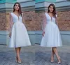 2022 Elegant kort elfenben Tulle bröllopsklänning En linje Långärmad Pearl Knee-Length Bridal Party Gowns Vestido de Novia