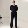 Kvinnors tvådelade byxor Tvådelad kostym med byxor 2022 Summer Sexig gröda topp med hög midja bredbens högkvalitativ linne