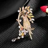 Produit tendance mode S925 argent couleur zircon perroquet gland broche vêtements accessoires femmes haute qualité cadeaux exquis