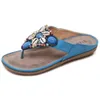 Sandália plana de verão artesanal retro boémia flip-flops mulheres chinelos sapatos de praia com seashells tamanho grande 42 sandalias de mujer y0721