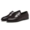 Lyxiga män klänning skor äkta läder krokodil tryck bröllopsloafartyg dubbla spännen affärskontor formell glidning på mens sko